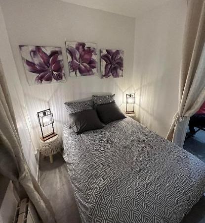 T2 Proche Gare Avec Wifi 1Er Etage Appartement Chartres Buitenkant foto