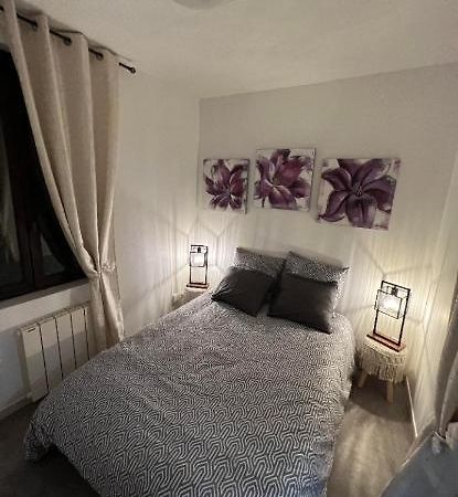 T2 Proche Gare Avec Wifi 1Er Etage Appartement Chartres Buitenkant foto